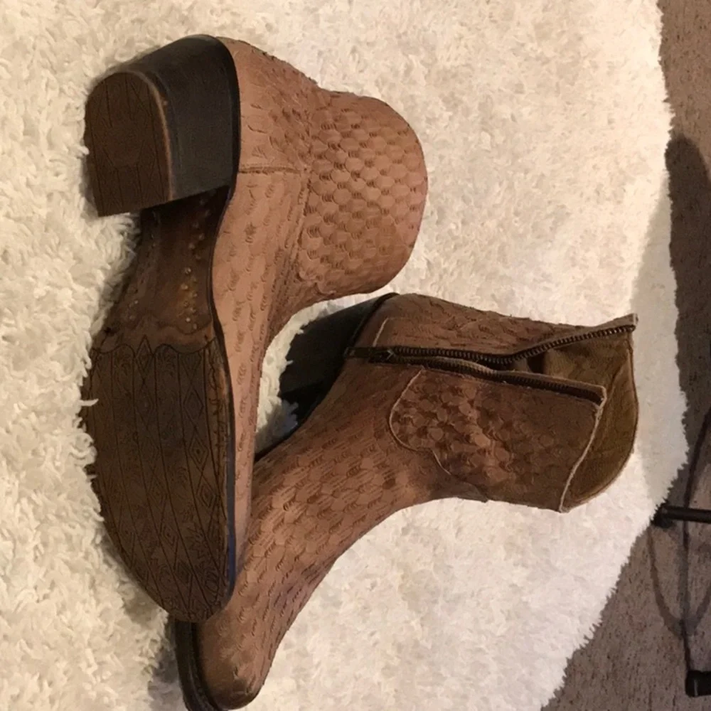 Handmade Tony Lama all leather boots.  Gently worn. Great versatile Taupe Brown